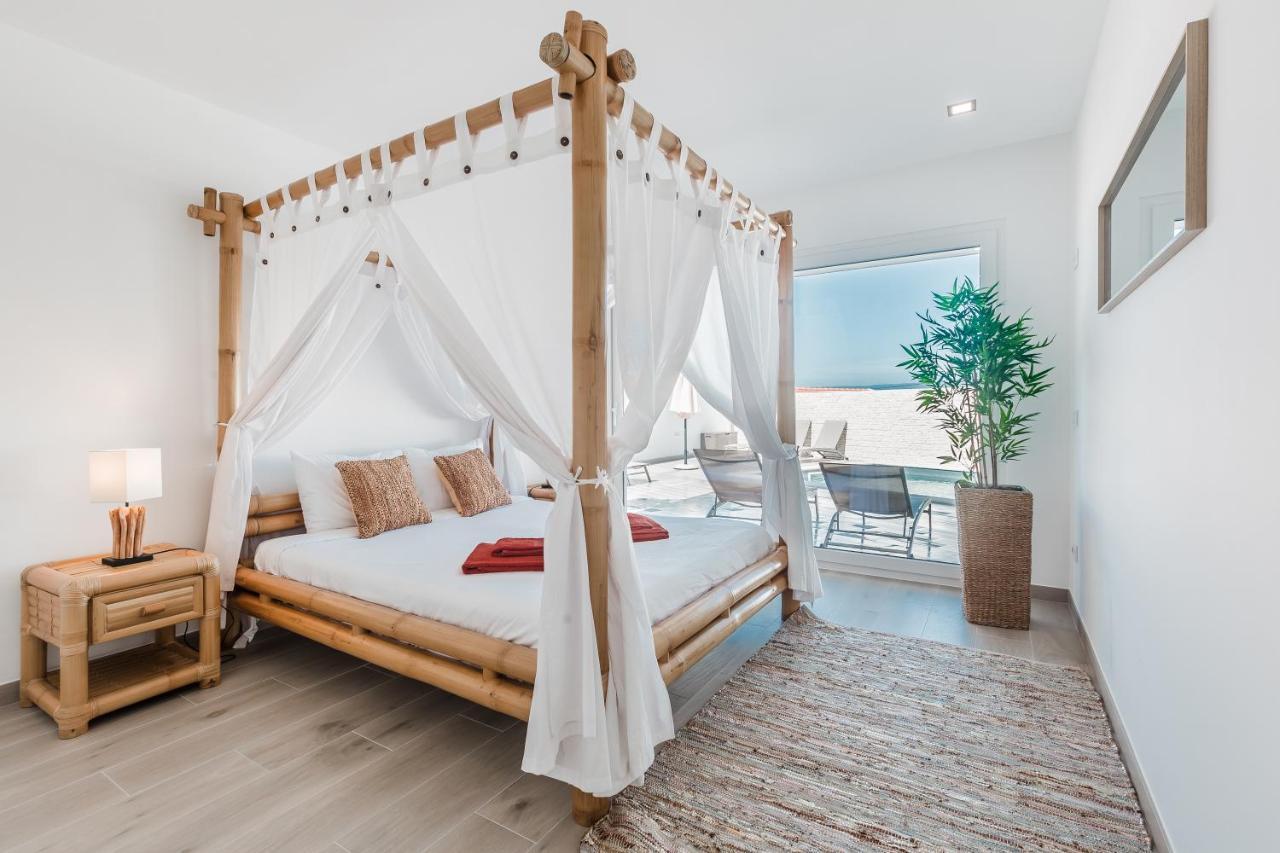 Beach Villa With Ocean View Lourinhã Exterior foto